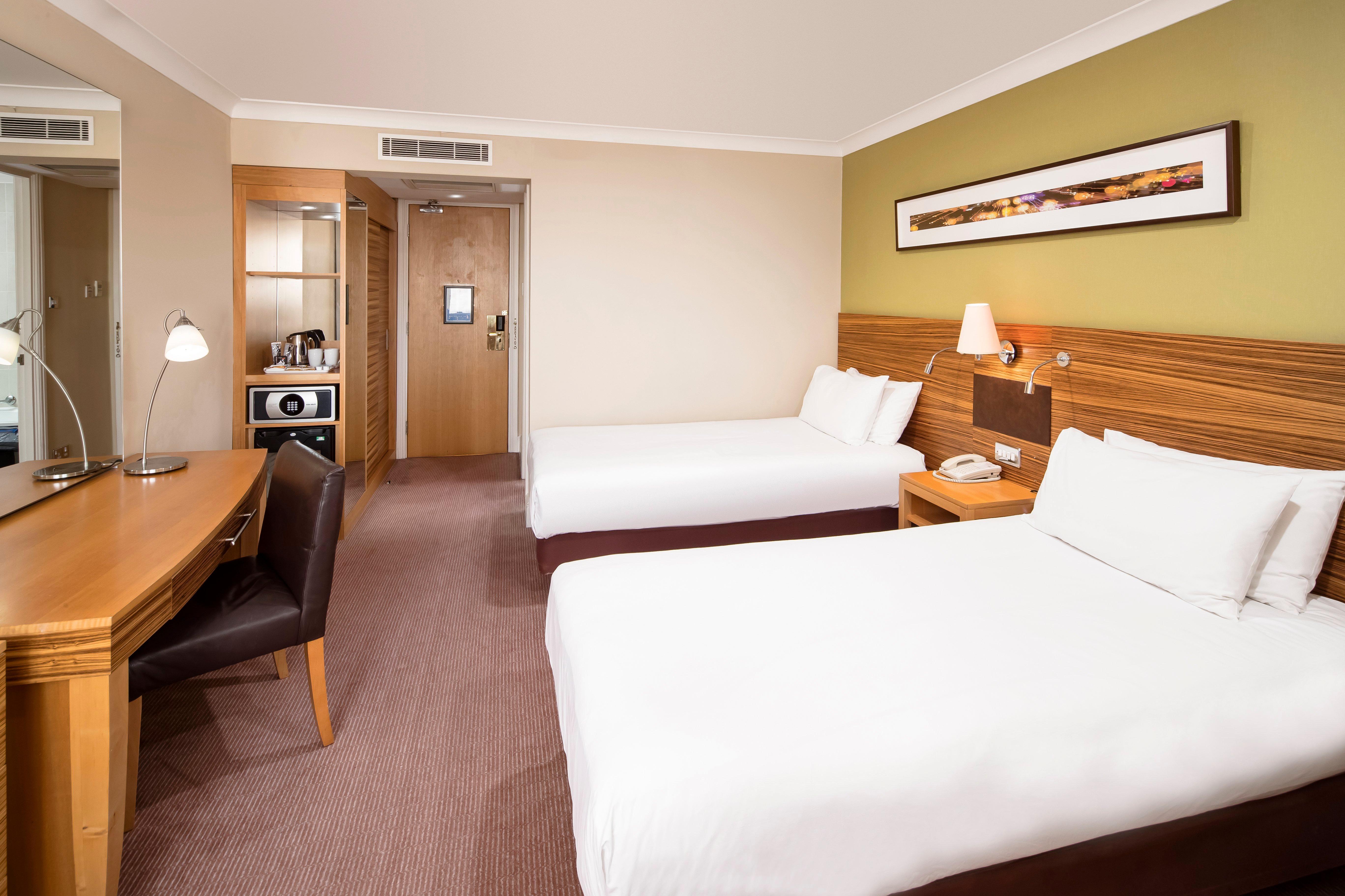 Crowne Plaza Chester By Ihg Kültér fotó