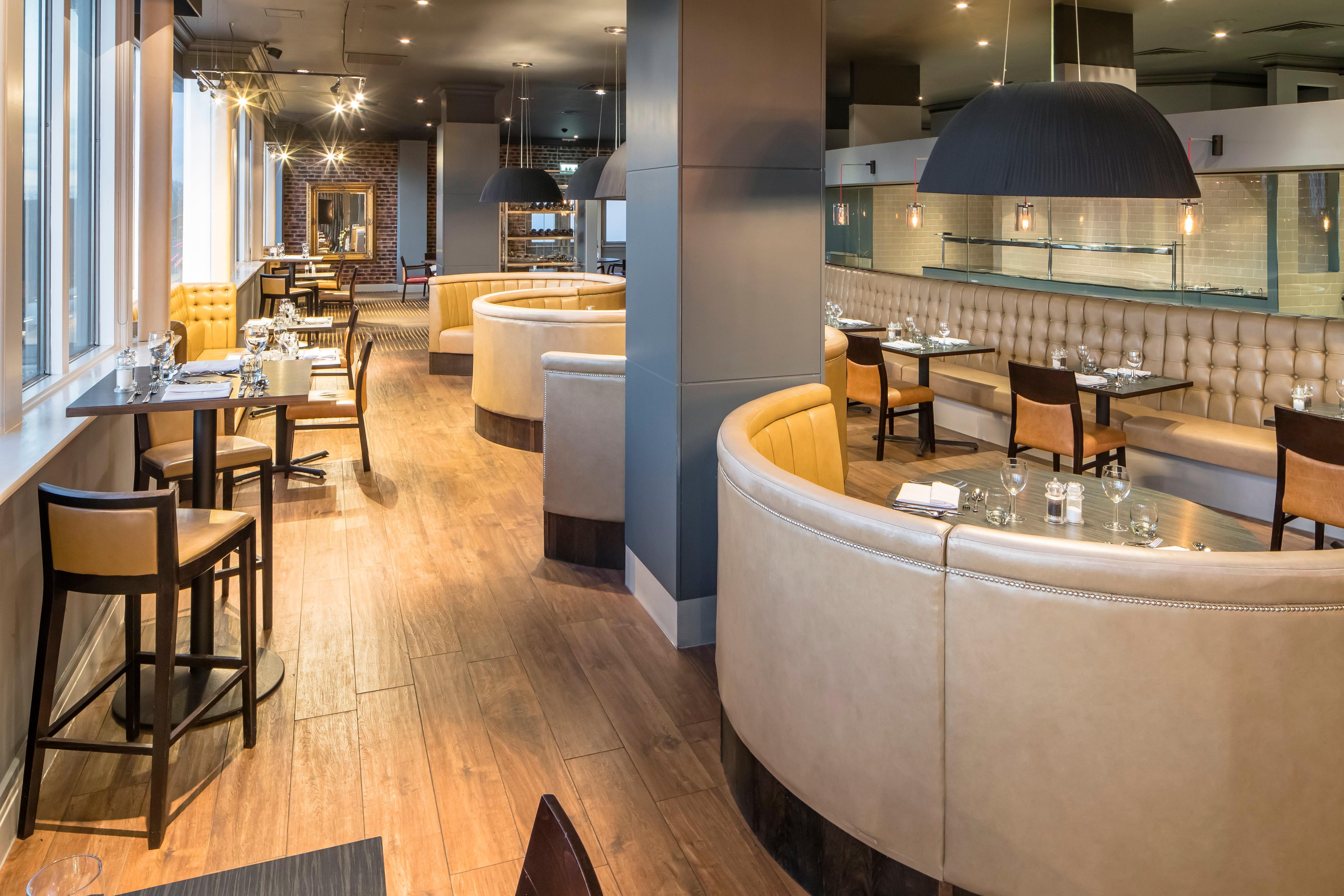 Crowne Plaza Chester By Ihg Kültér fotó